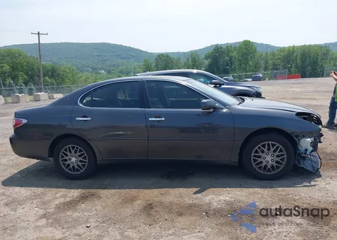 2004 Lexus Es 330 z USA, uszkodzony, nr VIN JTHBA30G445032008
